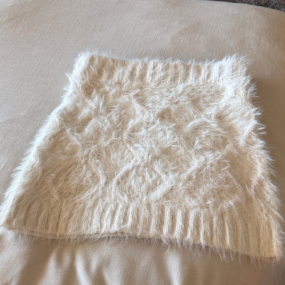 Amazing Lace Cable Knit Skirt